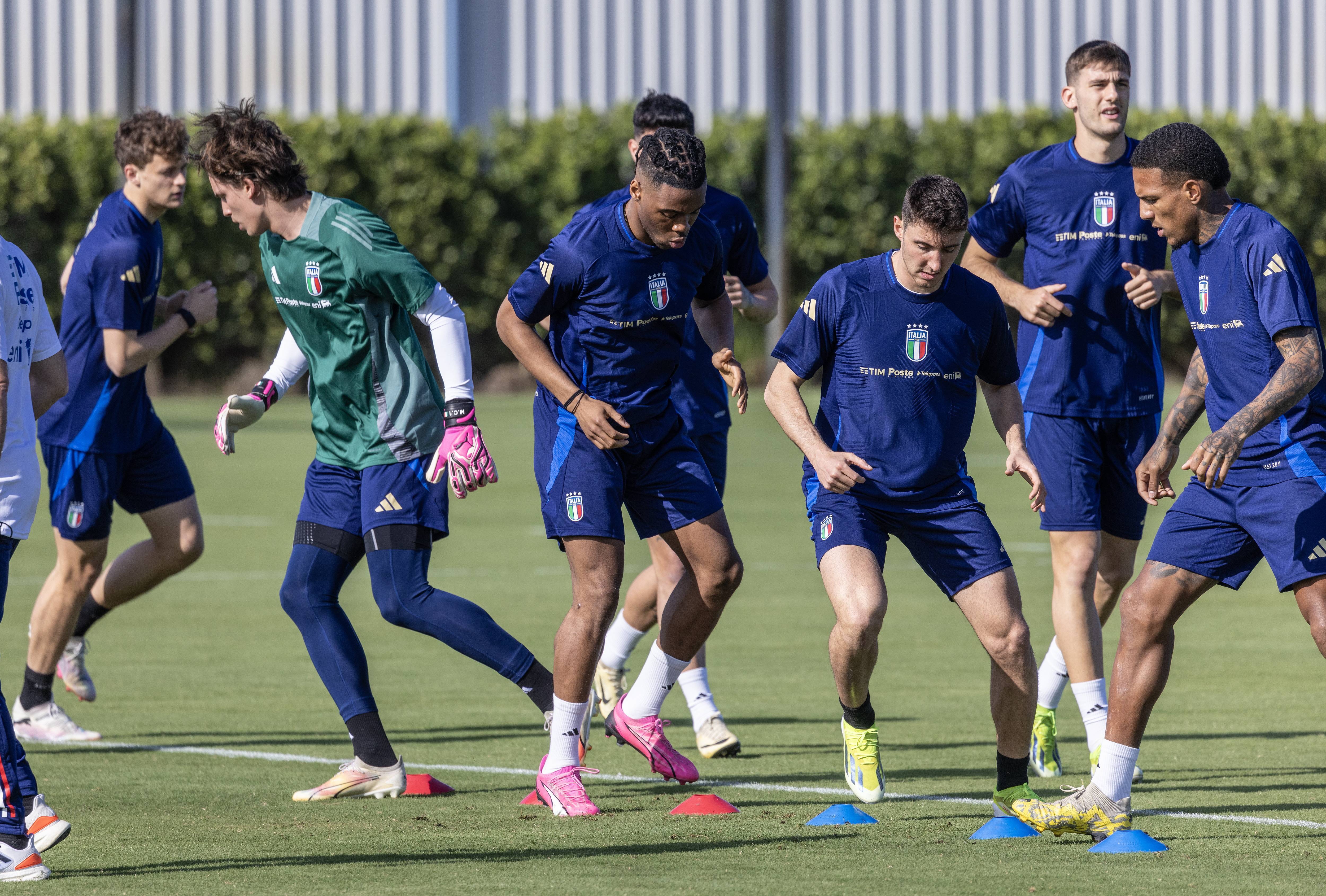 开云体育官方网站-意大利国家队击败对手，晋级年欧洲足球锦标赛的简单介绍