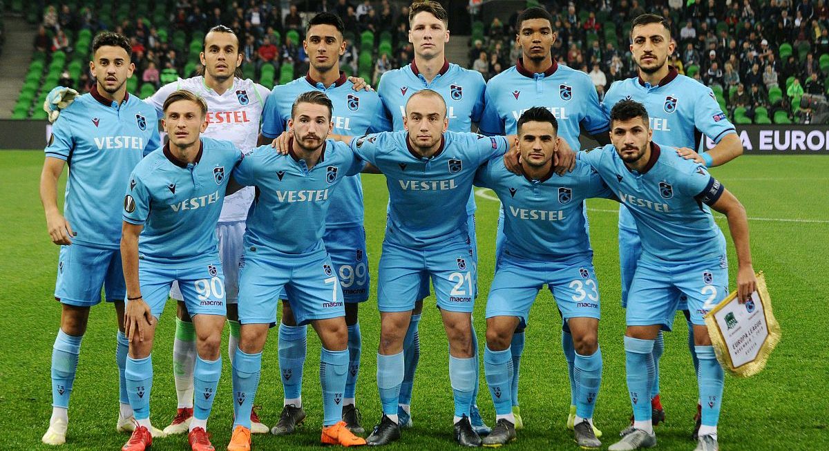 包含佛罗伦萨再战犹文图斯，仍然斩获胜利的词条