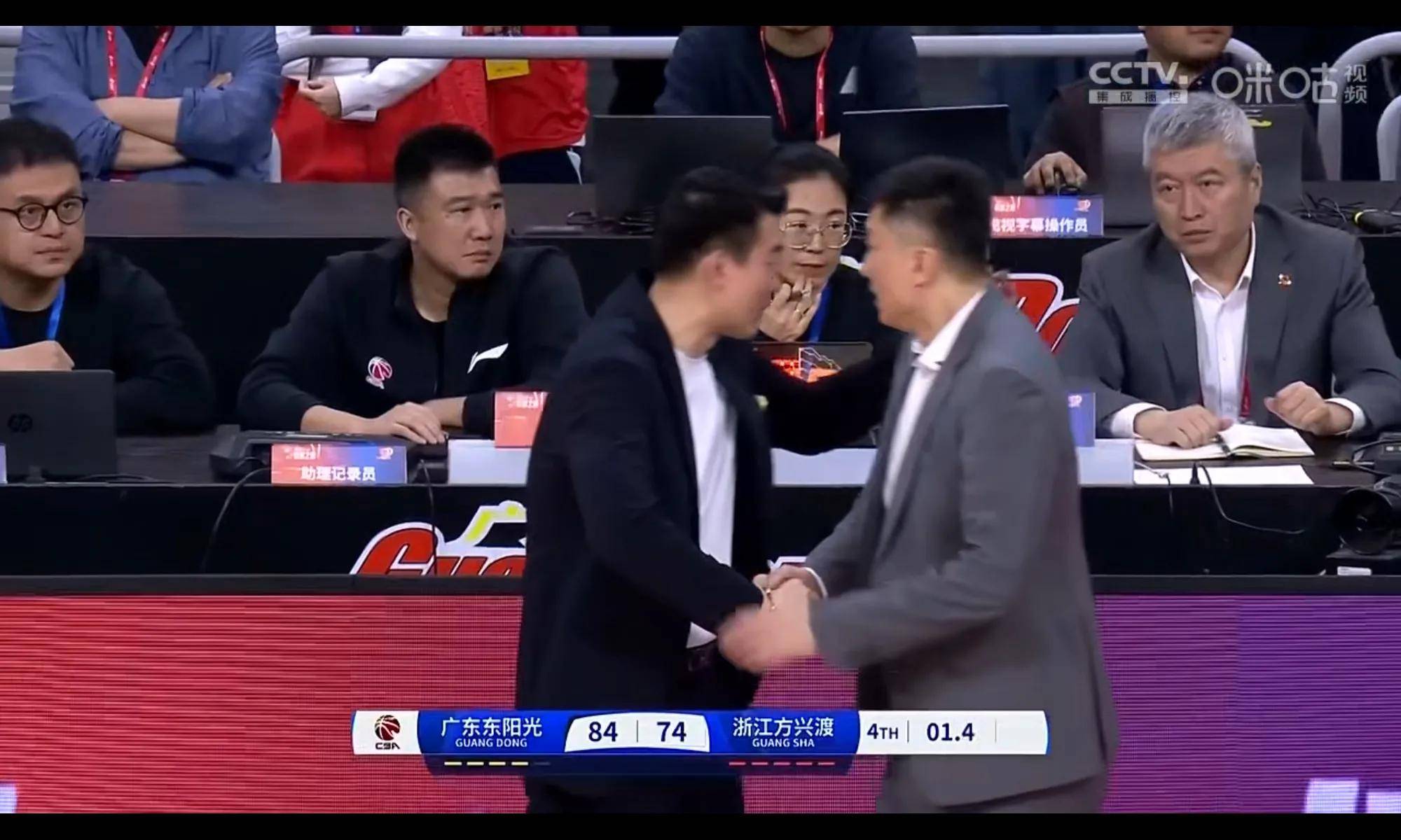 开云体育登录-广厦男篮火力全开，横扫对手取胜