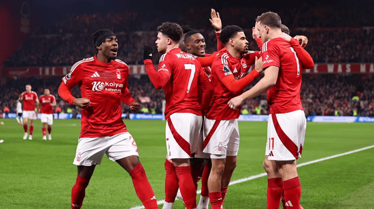 开云平台-包含南安普顿中场传球精准，助攻频频的词条