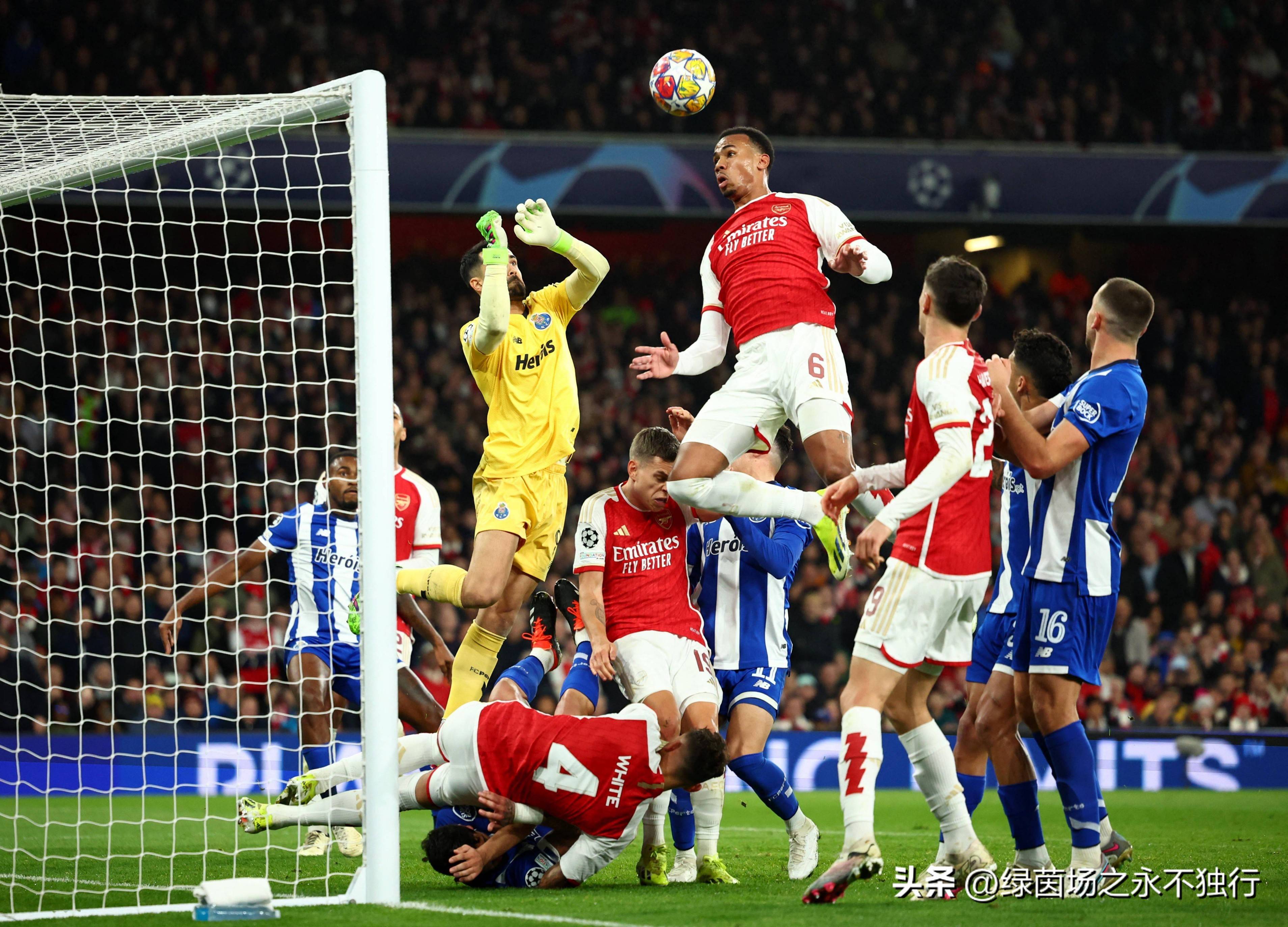 曼城横扫各路对手,英超称雄指日可待的简单介绍 曼城横扫各路对手,英超称雄指日可待的简单介绍