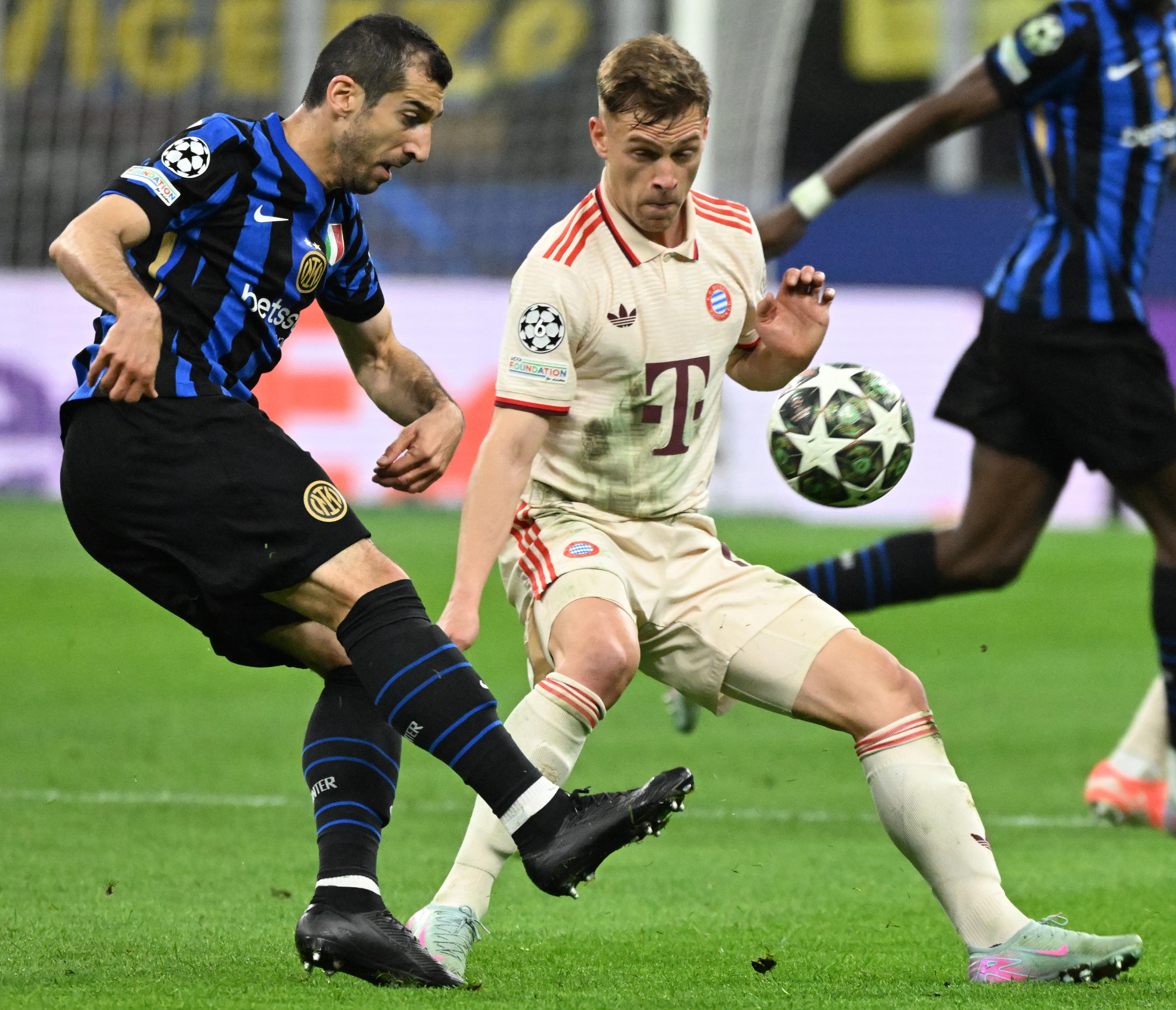 欧洲国际足球赛事瞩目新秀崭露头角的简单介绍 欧洲国际足球赛事瞩目新秀崭露头角的简单介绍