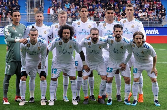 包含埃瓦尔客场取胜,保持季后赛席位的词条 包含埃瓦尔客场取胜,保持季后赛席位的词条