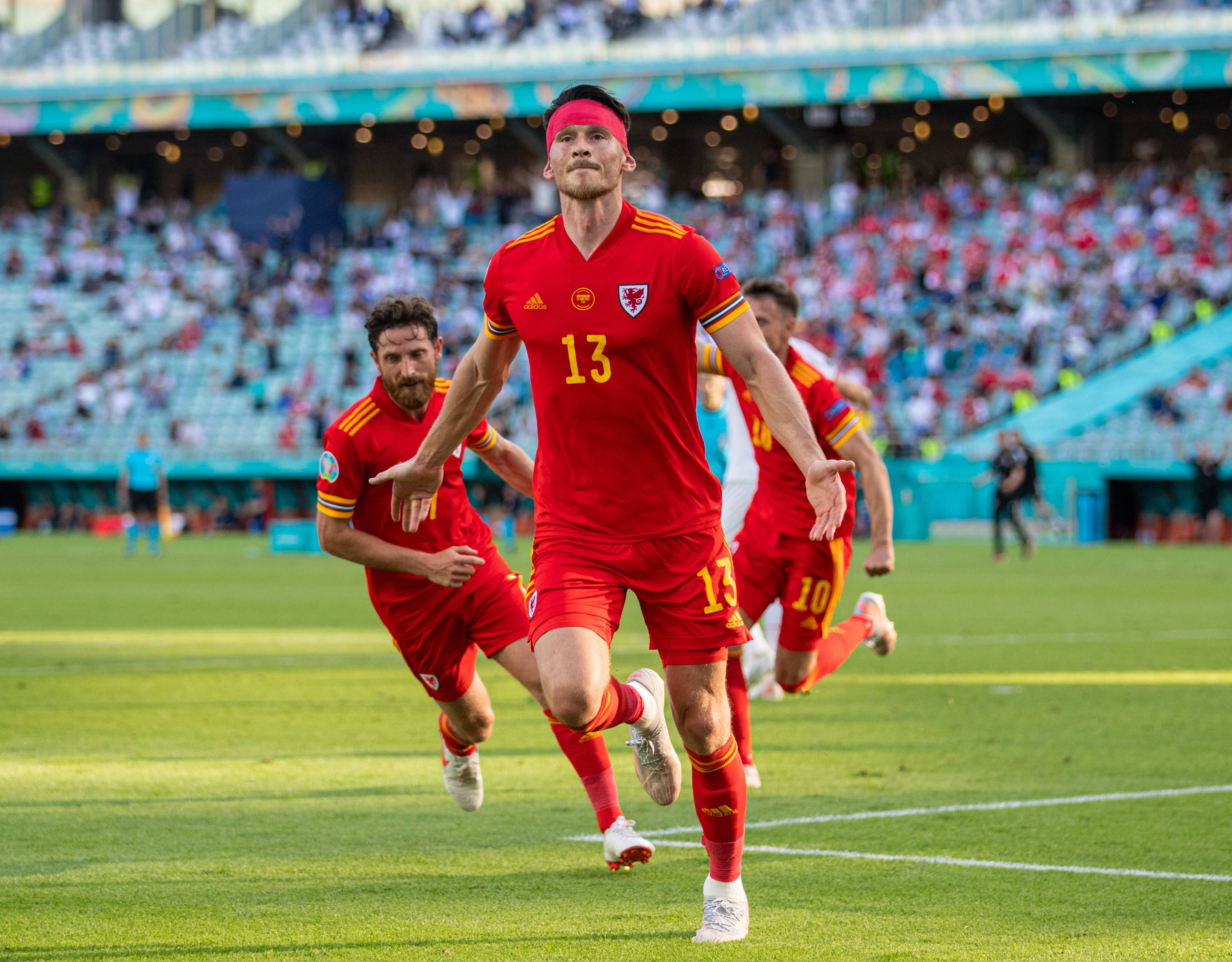 包含欧国联比赛中球队表现不俗,晋级下一轮的词条 包含欧国联比赛中球队表现不俗,晋级下一轮的词条