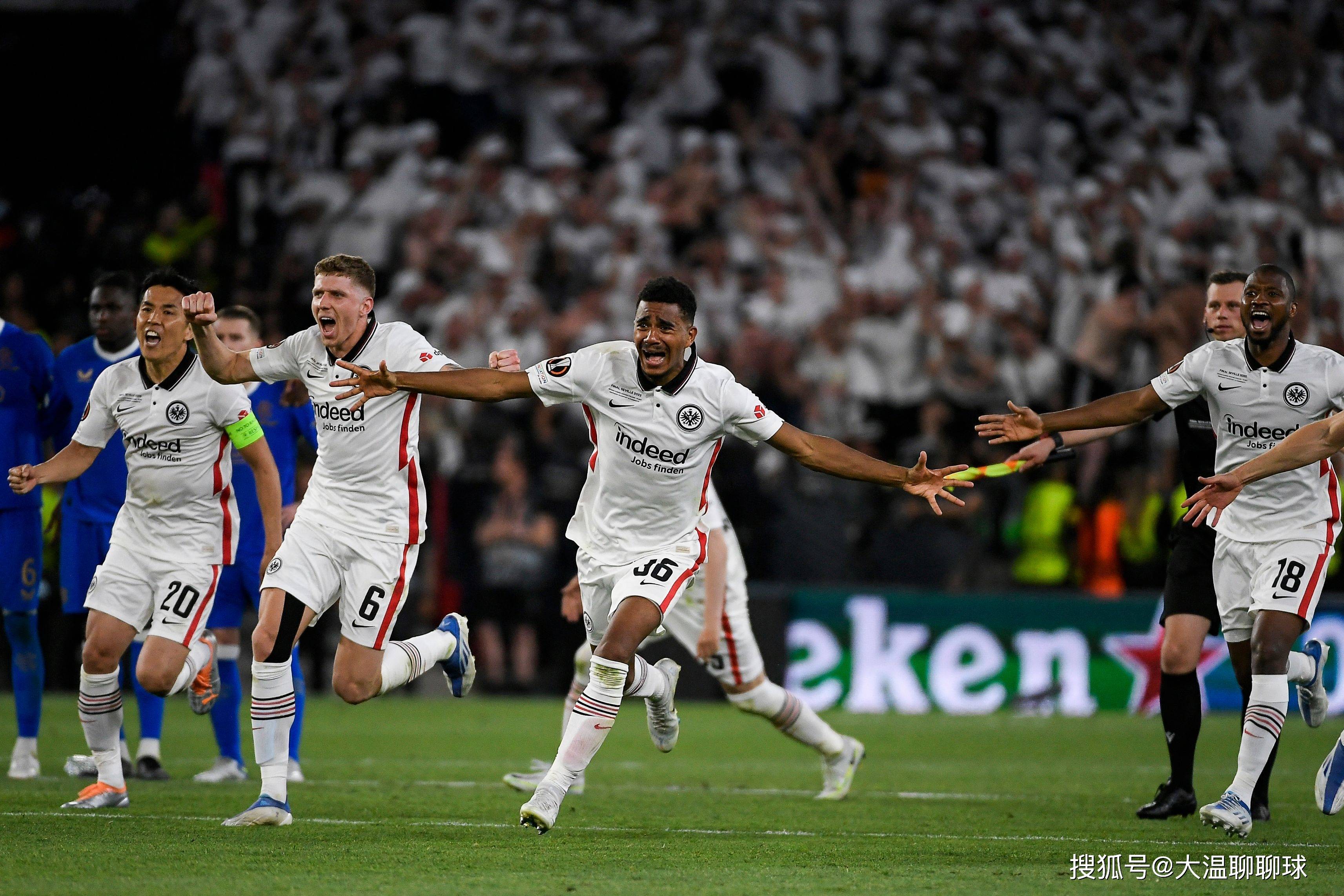 开云平台-奥格斯堡主场负于勒沃库森，遭受打击