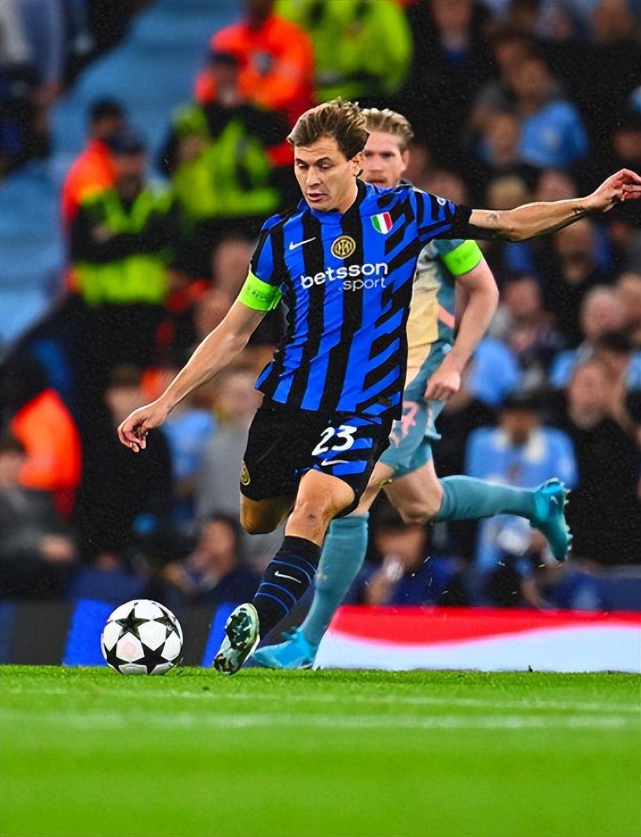 包含最新欧冠:国米淘汰德布劳内,球迷沸腾的词条 包含最新欧冠:国米淘汰德布劳内,球迷沸腾的词条