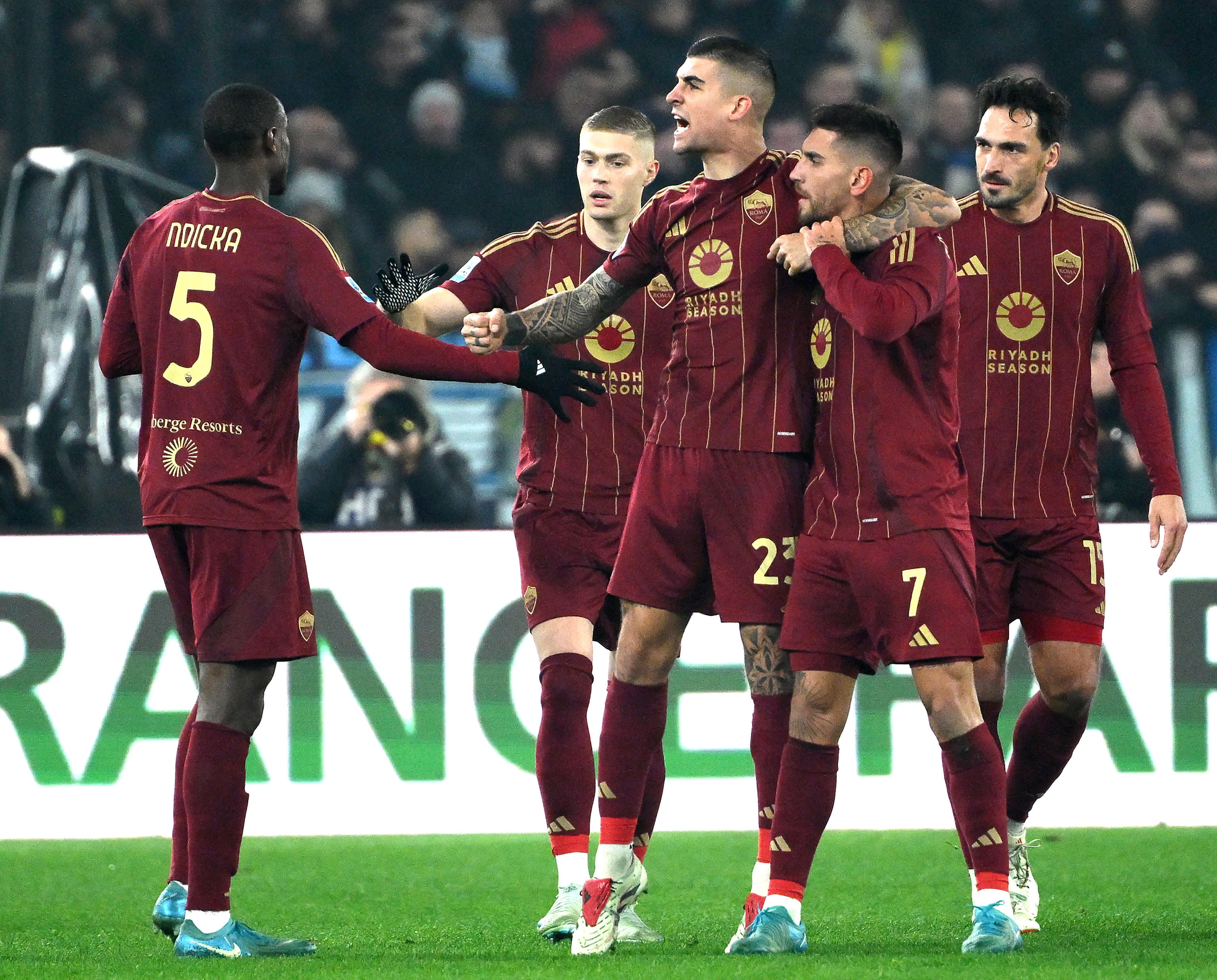 开云体育下载-意大利遭遇勇士夺冠，德甲局势紧张