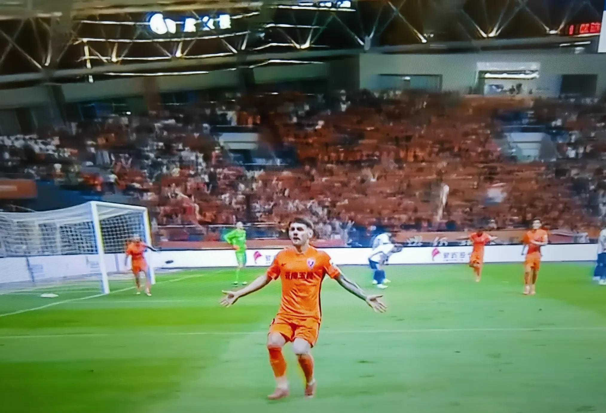 升班马重返德甲赛场:挑战前路艰辛的简单介绍 升班马重返德甲赛场:挑战前路艰辛的简单介绍