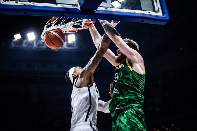 愈演愈烈的篮球世界杯赛事意外不断,精彩纷呈 愈演愈烈的篮球世界杯赛事意外不断,精彩纷呈