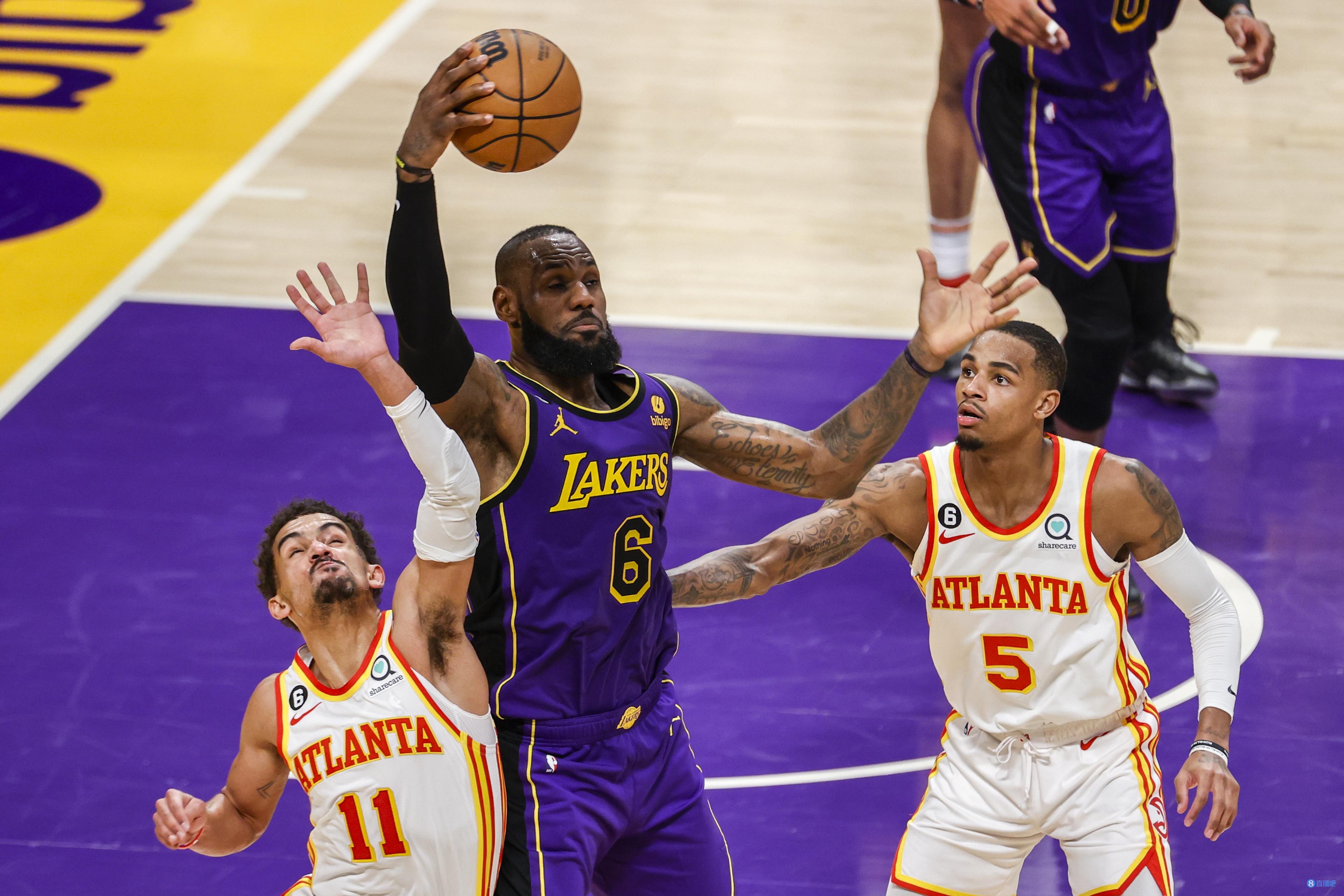 包含76人客场惊险胜老鹰,伊巴卡锦上添花的词条 包含76人客场惊险胜老鹰,伊巴卡锦上添花的词条