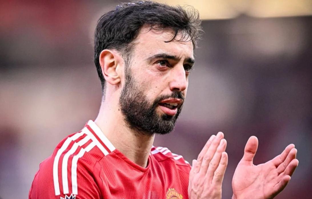 塞内加尔横扫曼联，布鲁诺刷新纪录