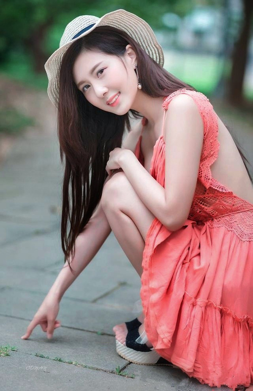 德法双星闪耀欧冠舞台，萨内正名之战与里昂完美逆袭