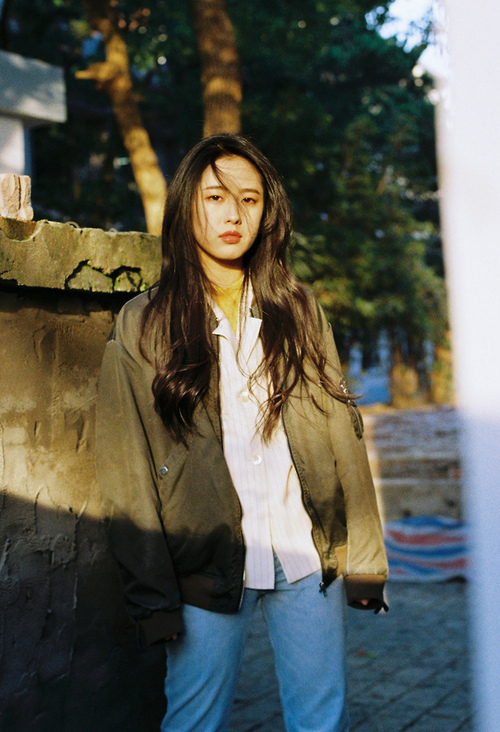 开云体育中国-浓眉统治攻防节奏，灰熊铁血防守冻结老鹰，现代篮球的胜利密码