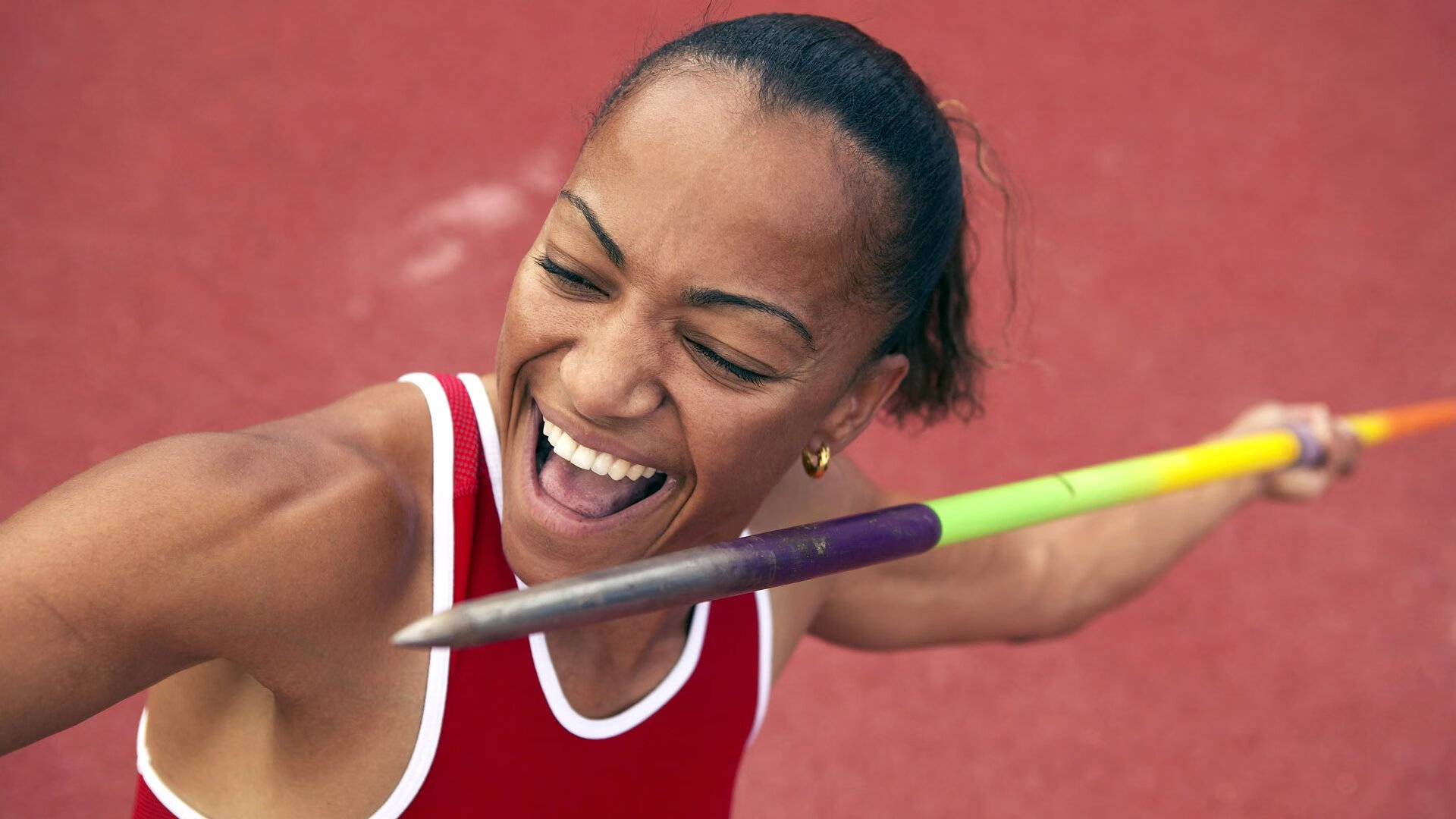 爆冷与终局,当F1沙地轮胎爆胎与国米爱尔兰闪电终结一切悬念