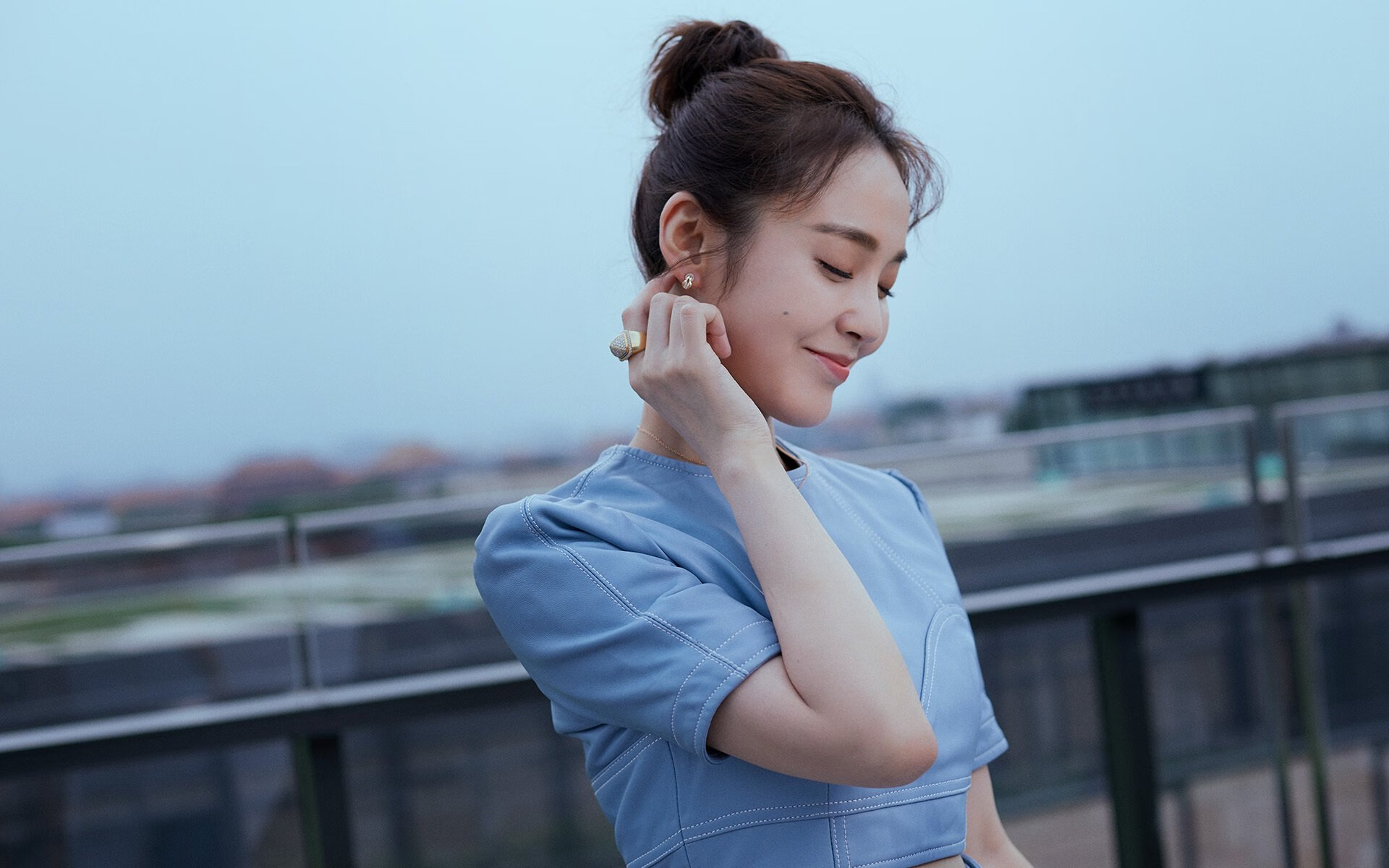 爵士新王诞生！米切尔40分撕裂深圳队防线